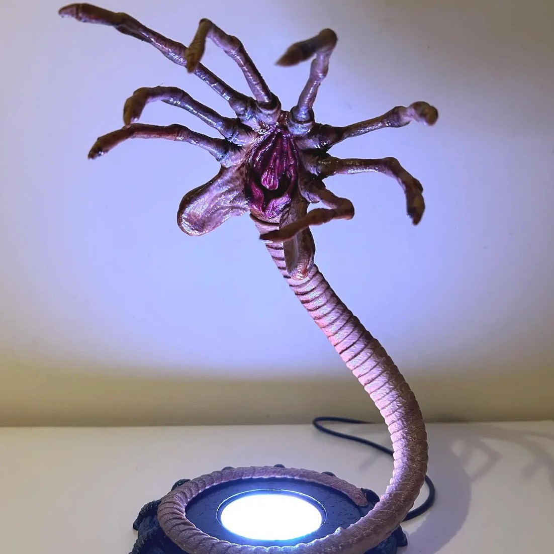 Luminária Alien Facehugger, De - Halloween Party Supplies avaliação e preço